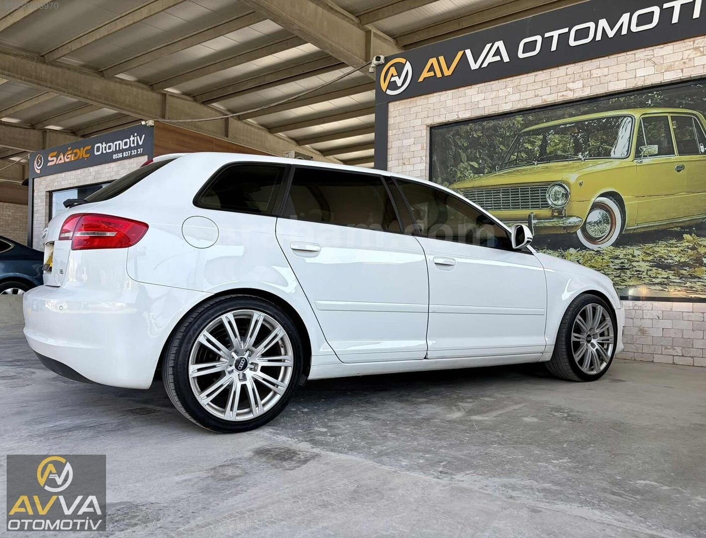 Galeriden Audi A3 Sportback 1.6 Attraction 2010 Model Denizli 240.000 km Beyaz 7