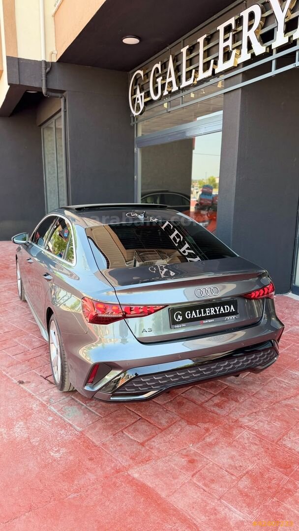 Galeriden Audi A3 Sedan 35 TFSI S-Line 2025 Model Sakarya 8.500 km Gri 7