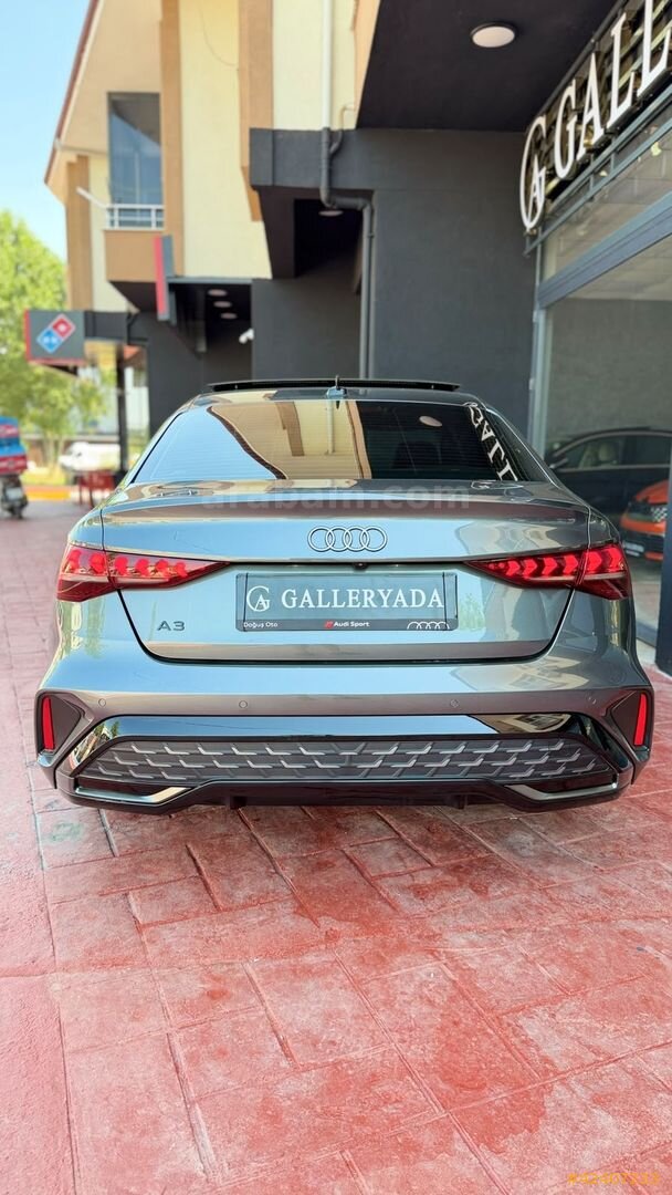 Galeriden Audi A3 Sedan 35 TFSI S-Line 2025 Model Sakarya 8.500 km Gri 6