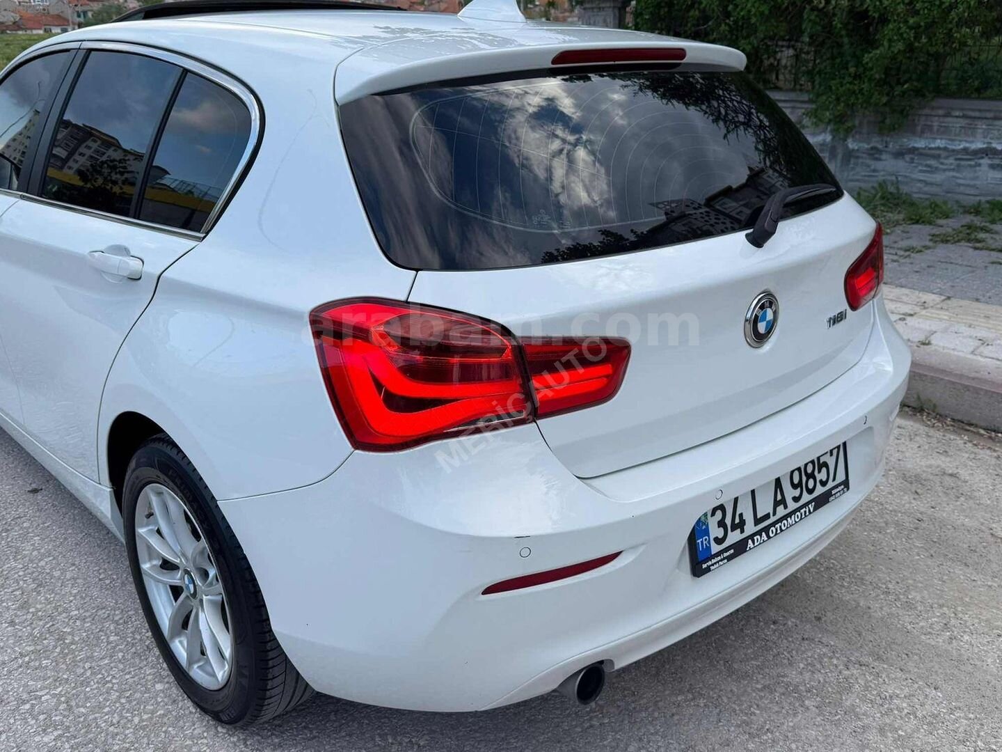 Galeriden BMW 1 Serisi 118i Joy Plus 2015 Model Kütahya 114.000 km Beyaz 6