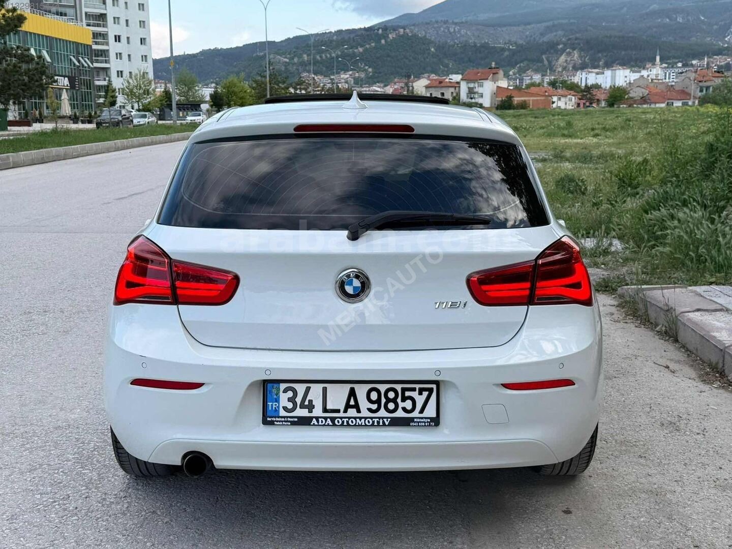 Galeriden BMW 1 Serisi 118i Joy Plus 2015 Model Kütahya 114.000 km Beyaz 4