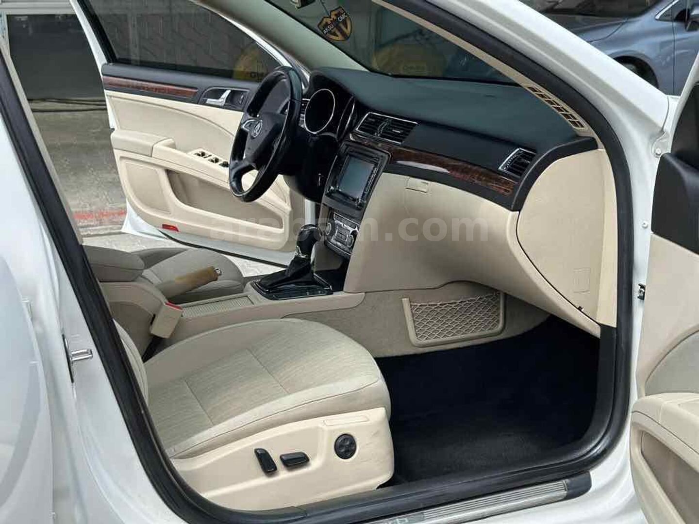 Sahibinden Skoda SuperB 1.6 TDI Prestige 2013 Model Van 287.000 km Beyaz 7