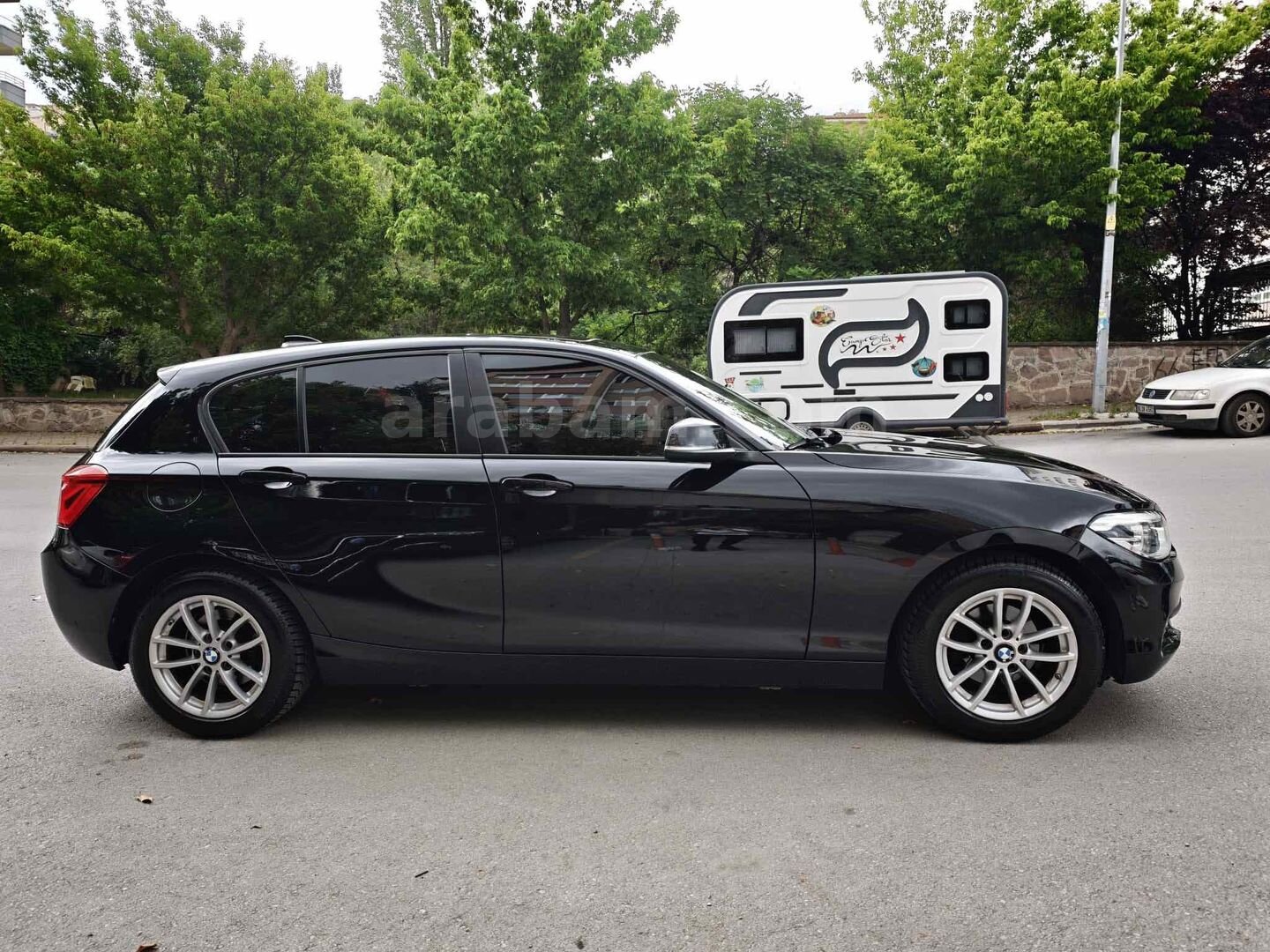 Sahibinden BMW 1 Serisi 118i Joy Plus 2016 Model Ankara 134.000 km Siyah 2