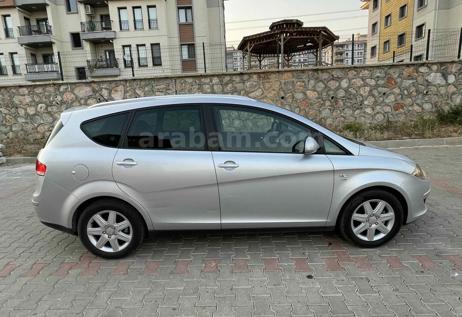 Sahibinden Seat Altea 1.4 TSI Style XL 2009 Model İzmir 203.000 km Gri (titanyum) 4