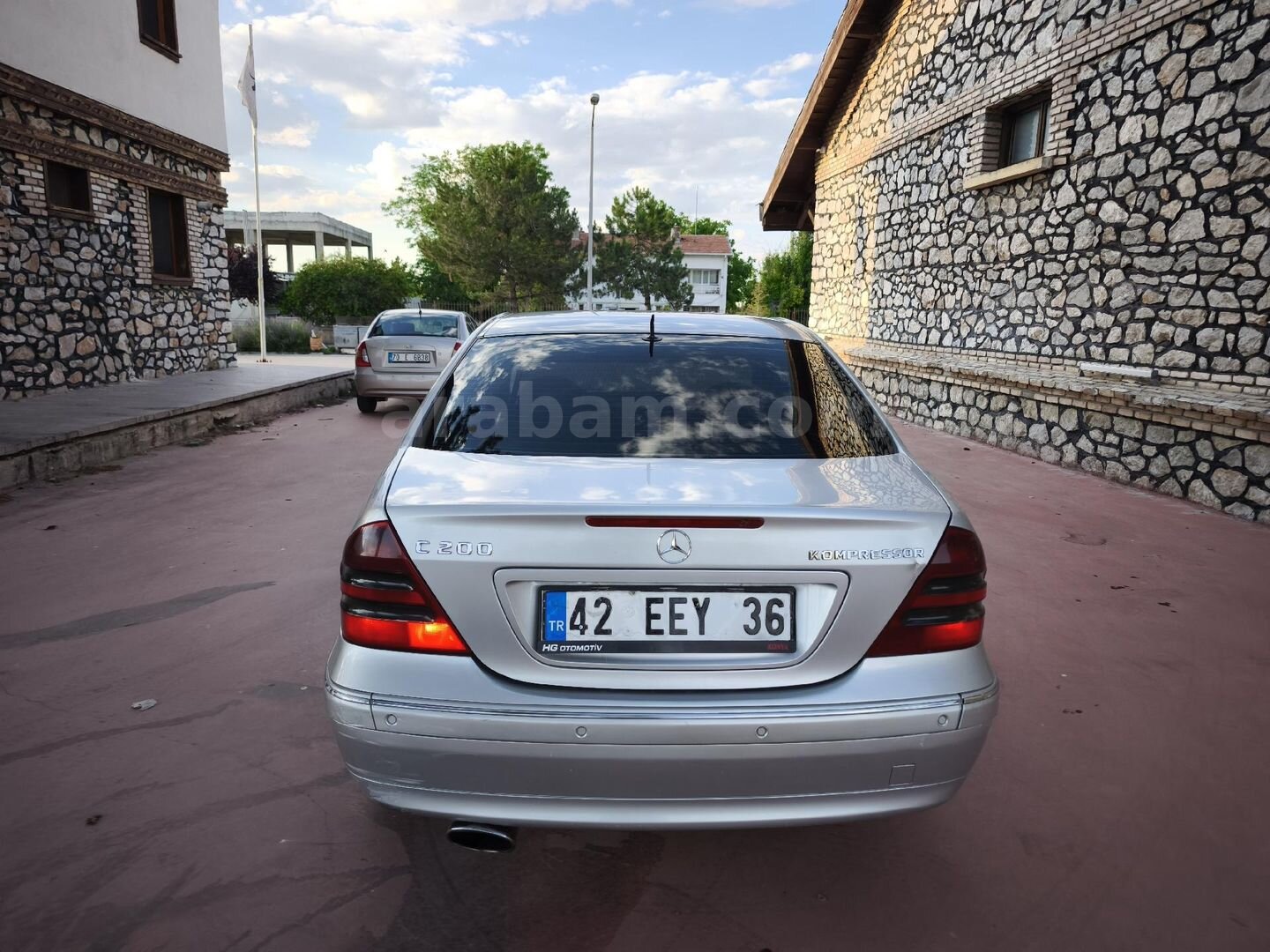 Galeriden Mercedes - Benz C 200 Kompressor Elegance 2001 Model Konya 525.000 km Gri (Gümüş) 4