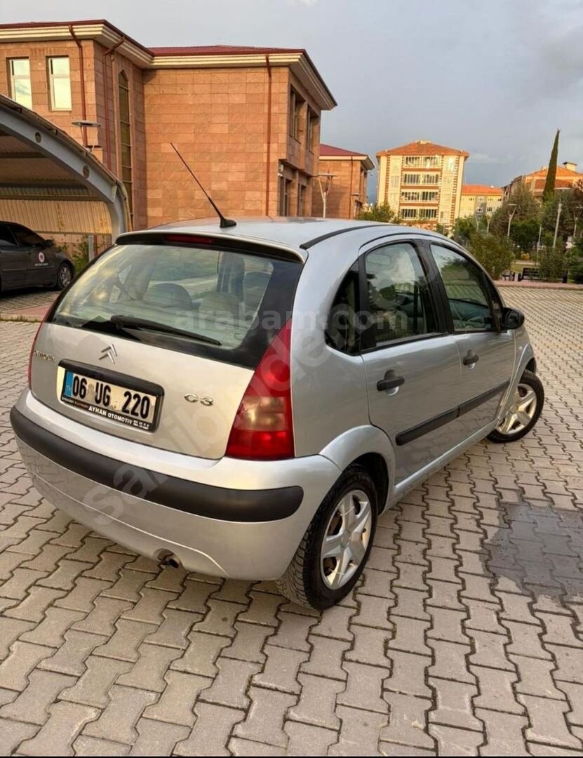 Sahibinden Citroen C3 1.4 SX 2005 Model Çorum 281.000 km Gri (Gümüş) 3