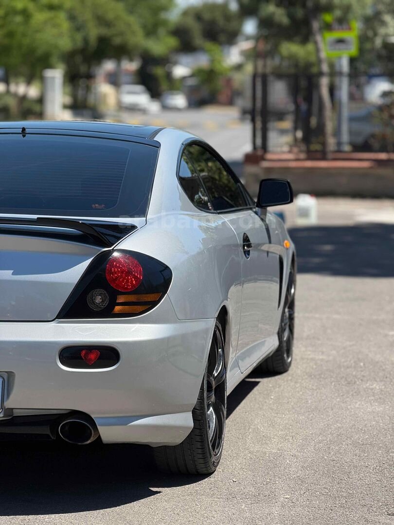 Sahibinden Hyundai Coupe 1.6 FX 2004 Model İzmir 315.000 km Gri (Gümüş) 7