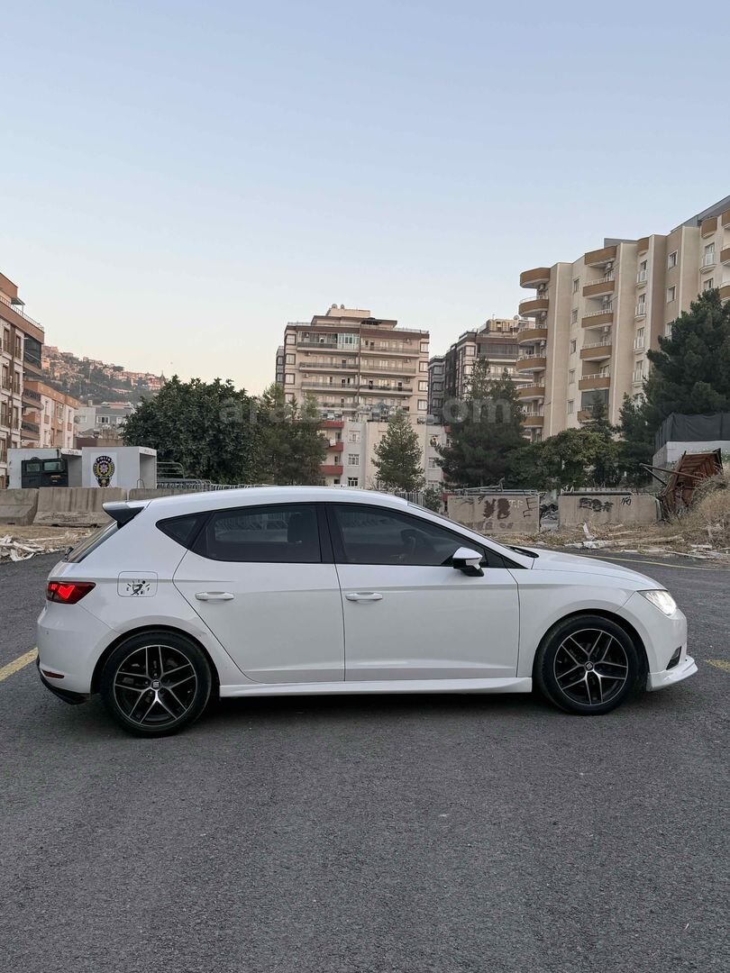Sahibinden Seat Leon 1.2 TSI Style 2014 Model Mardin 157.000 km Beyaz 4