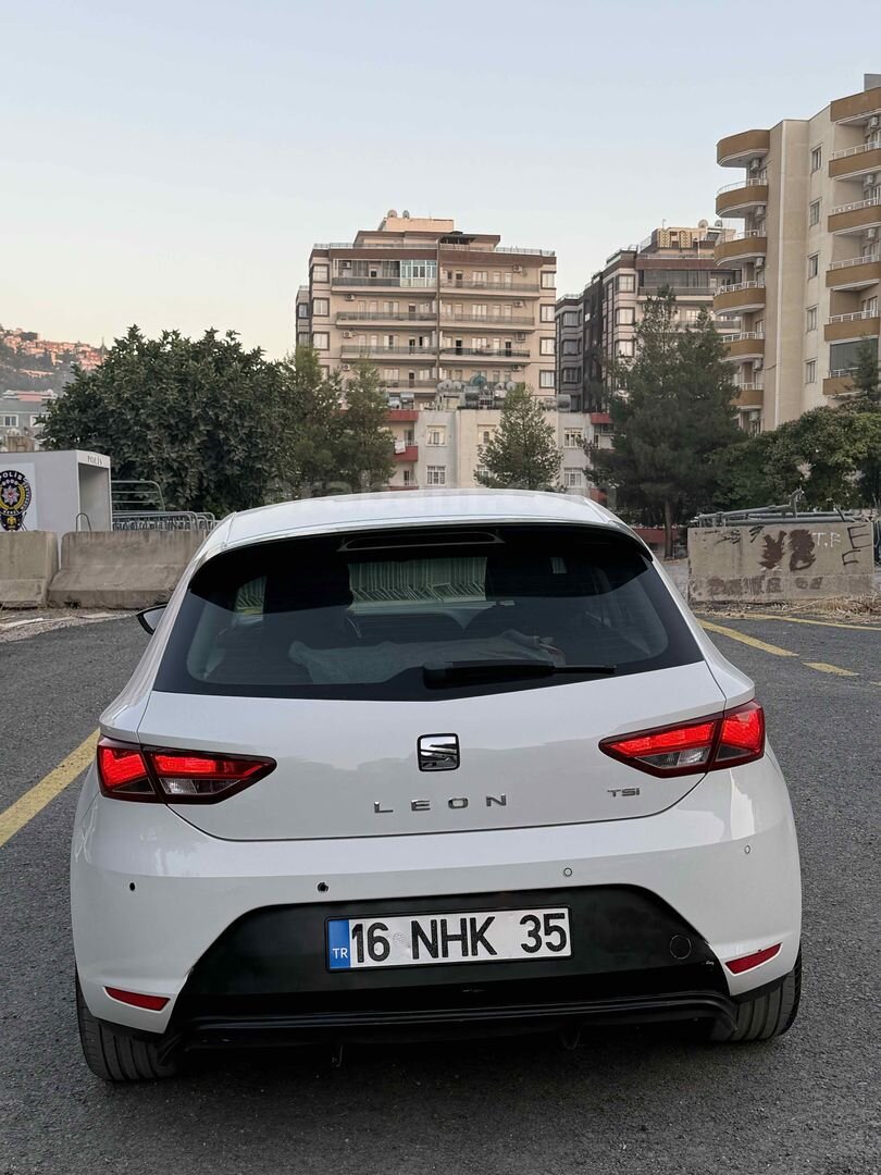Sahibinden Seat Leon 1.2 TSI Style 2014 Model Mardin 157.000 km Beyaz 7