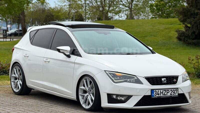 Galeriden Seat Leon 1.6 TDI Style 2016 Model İstanbul 179.000 km Beyaz 1