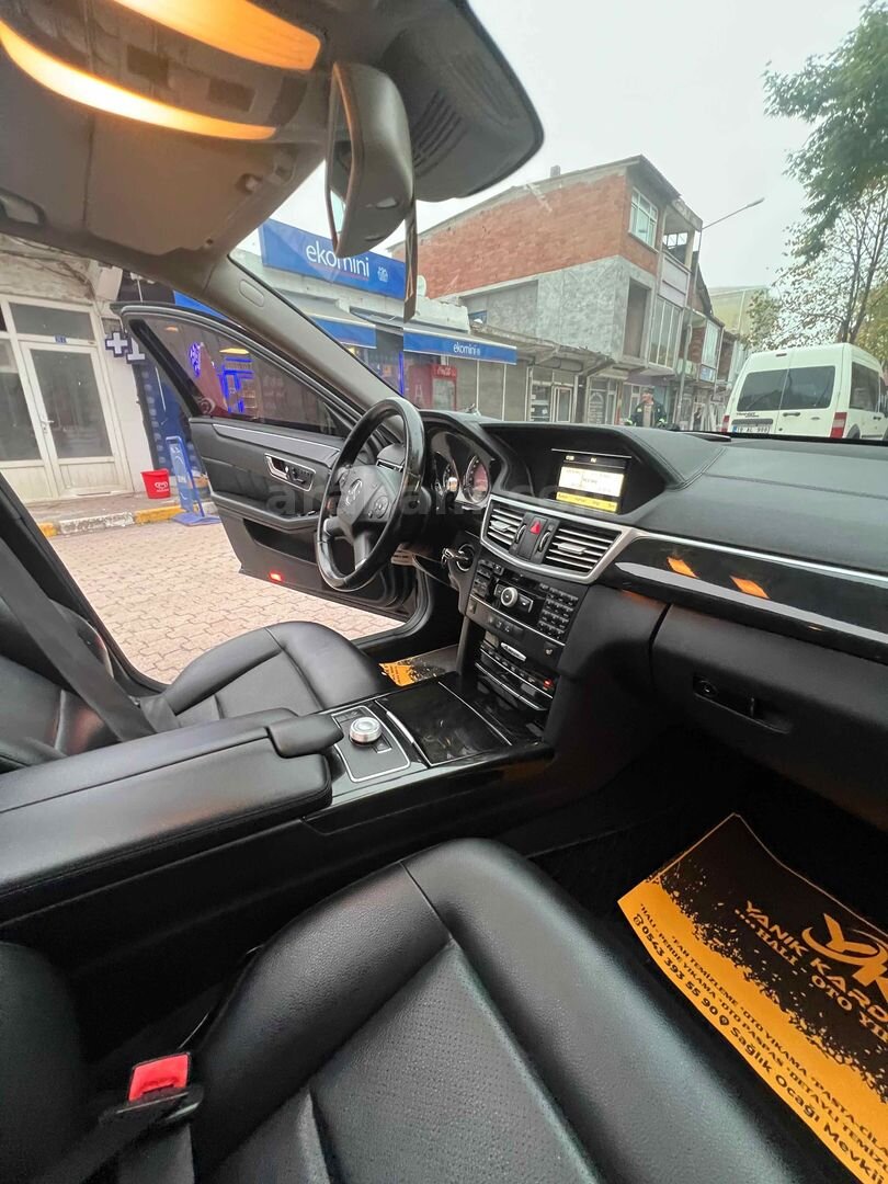 Sahibinden Mercedes - Benz E 350 CDI Premium 2011 Model Ordu 321.000 km Siyah 4