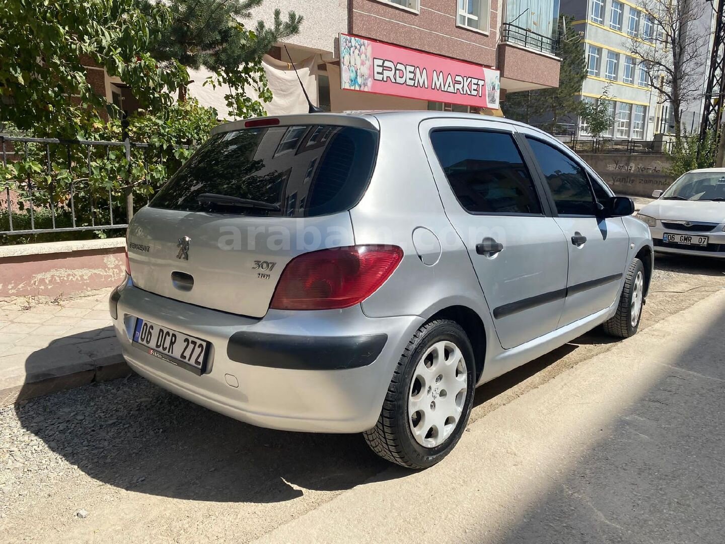 Sahibinden Peugeot 307 1.4 HDi XR 2004 Model Ankara 216.000 km Gri 4