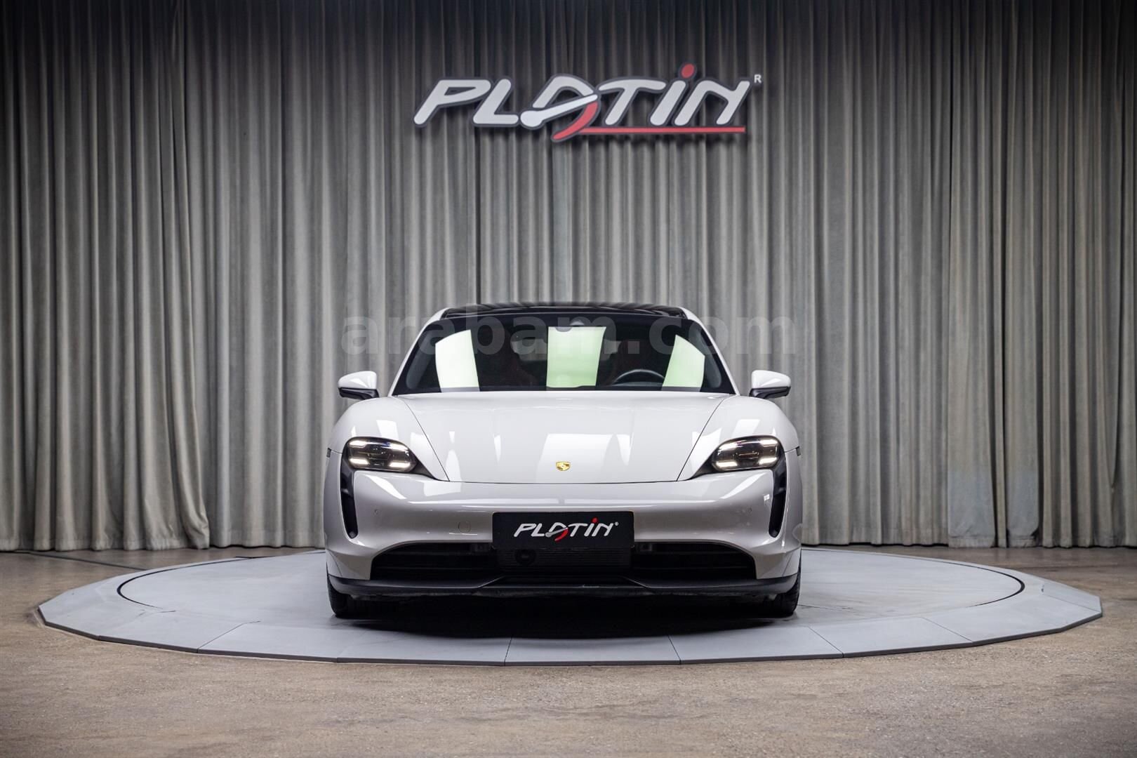 Galeriden Porsche Taycan Elektrik 4S Performance Plus 2023 Model İstanbul 53.000 km Gri 2