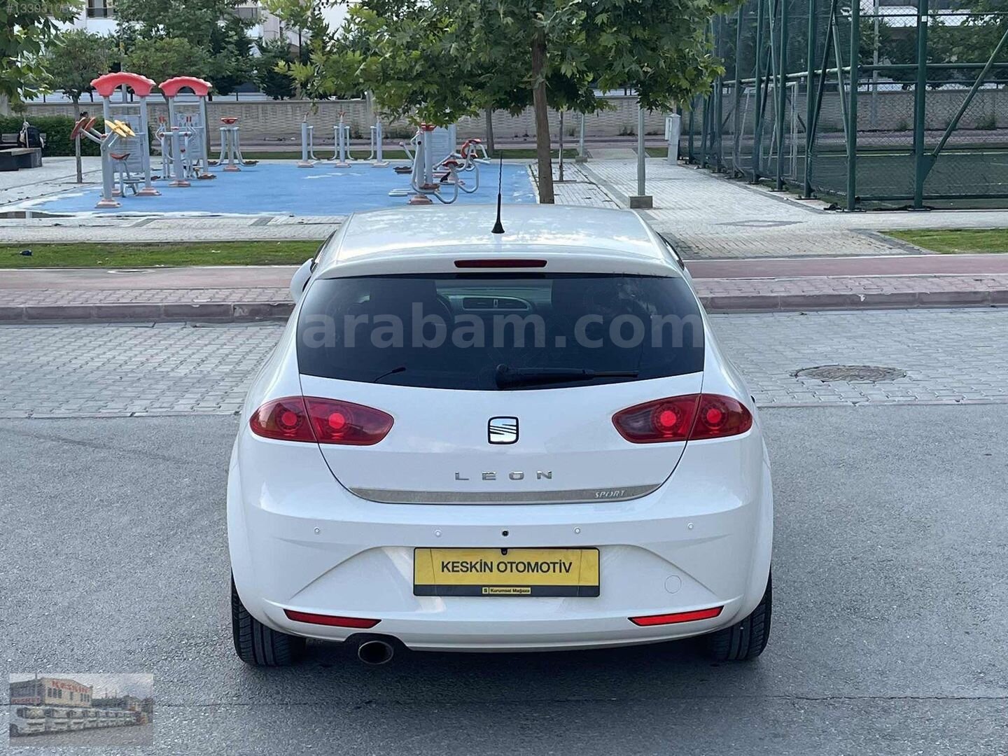 Galeriden Seat Leon 1.6 TDI CR Style 2012 Model Konya 223.000 km Beyaz 5