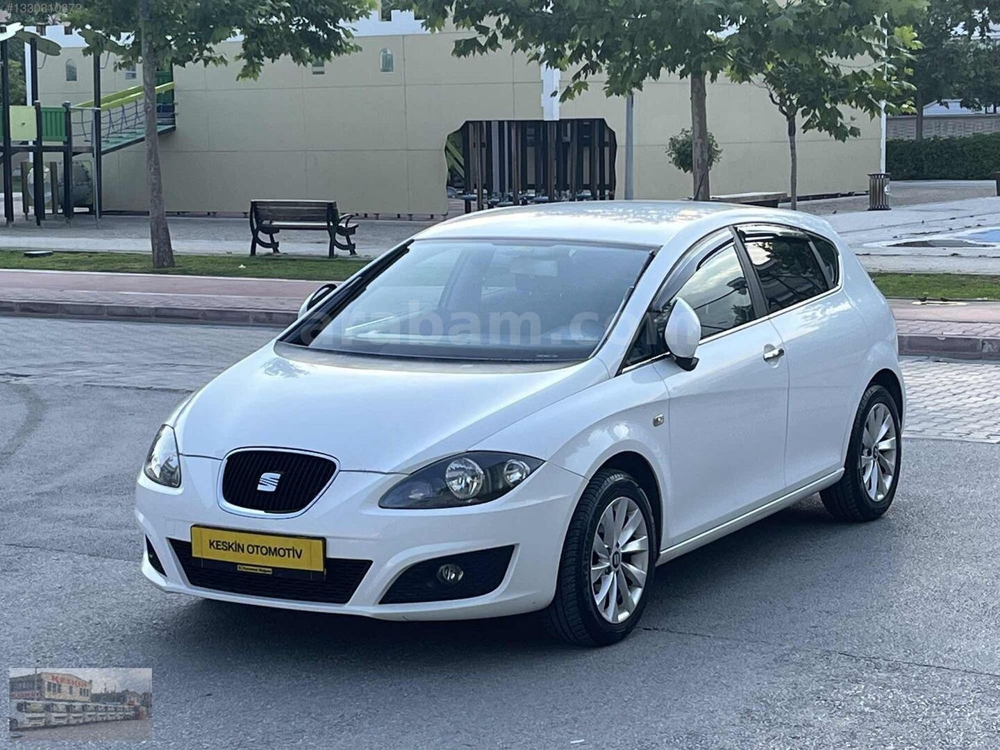 Galeriden Seat Leon 1.6 TDI CR Style 2012 Model Konya 223.000 km Beyaz 4