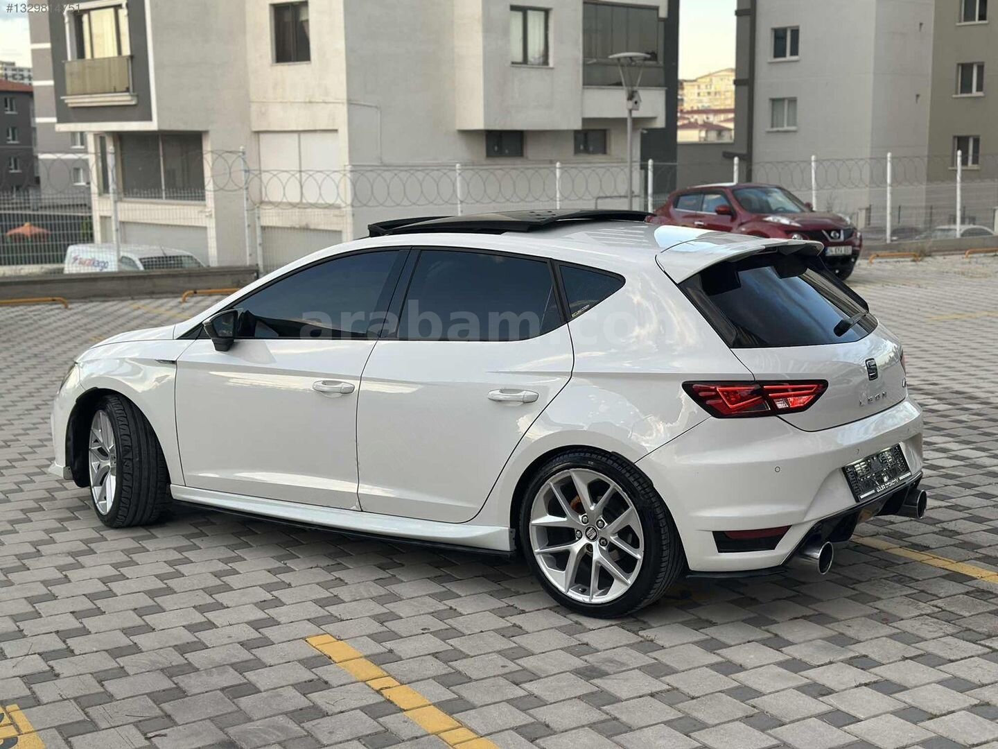 Galeriden Seat Leon 1.6 TDI CR Style 2013 Model Ankara 250.000 km Beyaz 7