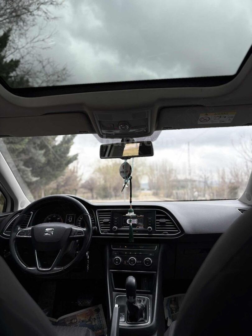 Galeriden Seat Leon 1.6 TDI CR Style 2015 Model Ankara 217.000 km Beyaz 5
