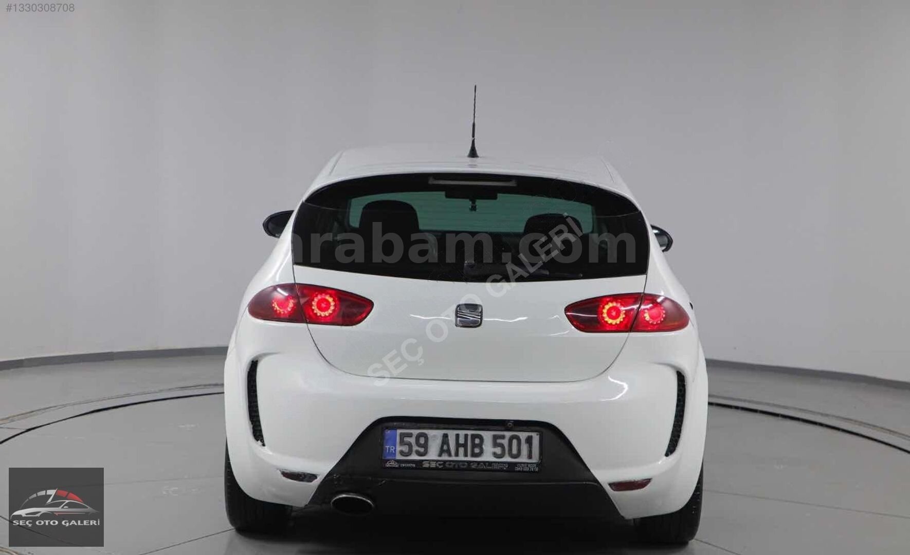 Galeriden Seat Leon 1.6 TDI CR Style 2011 Model Osmaniye 300.000 km Beyaz 5