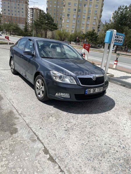 Sahibinden Skoda Octavia 1.6 Ambiente Optimal 2011 Model Kayseri 97.035 km Füme