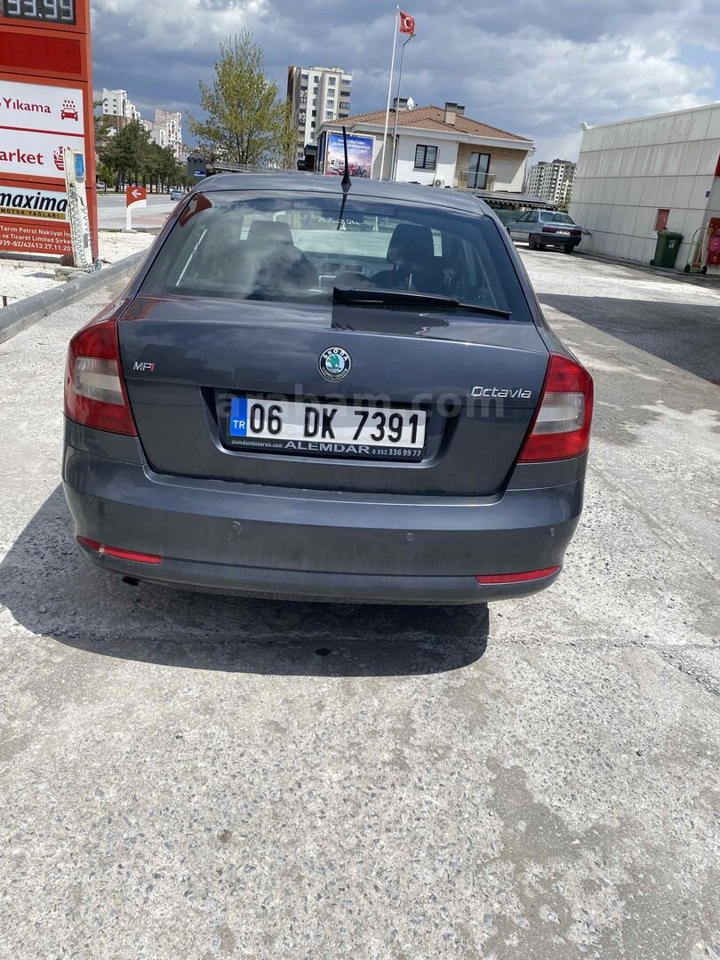 Sahibinden Skoda Octavia 1.6 Ambiente Optimal 2011 Model Kayseri 97.035 km Füme 3