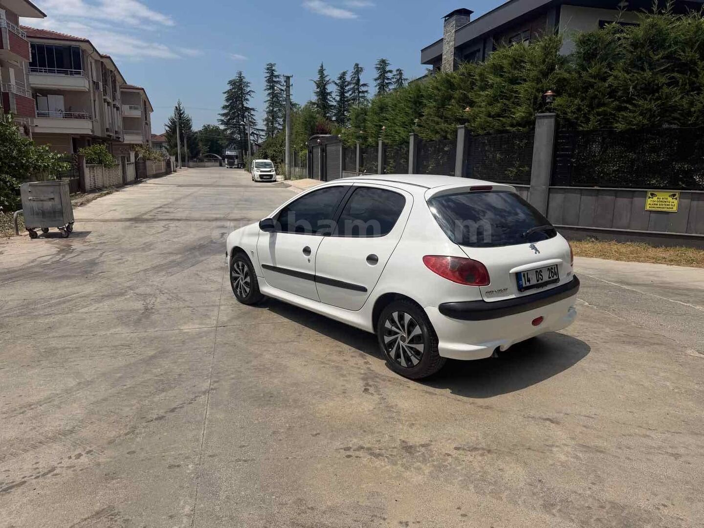 Sahibinden Peugeot 206 1.4 X-Design 2006 Model Düzce 296.000 km Beyaz 4