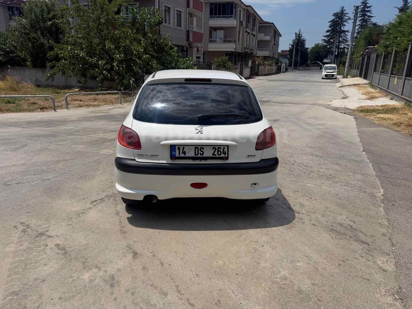 Sahibinden Peugeot 206 1.4 X-Design 2006 Model Düzce 296.000 km Beyaz 3