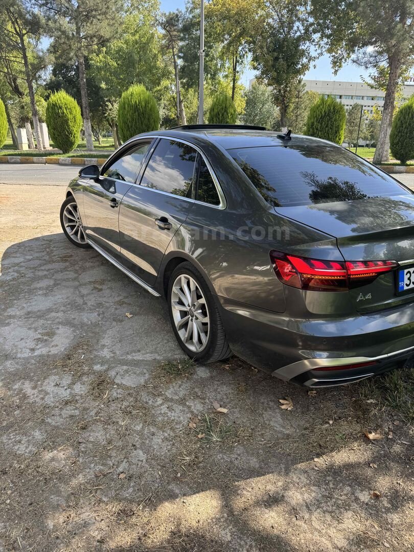 Sahibinden Audi A4 Sedan 40 TDI S Line 2020 Model Batman 122.000 km Füme 7