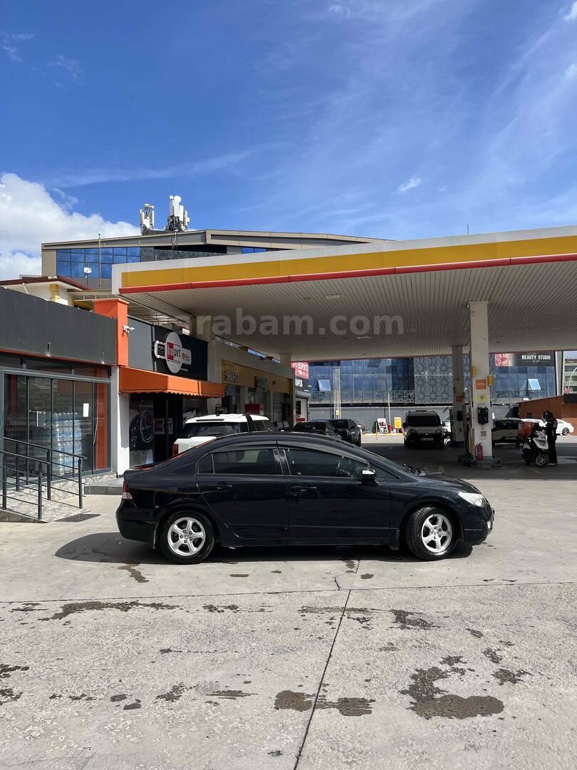 Sahibinden Honda Civic 1.6i VTEC Dream 2008 Model Kocaeli 163.500 km Siyah 5