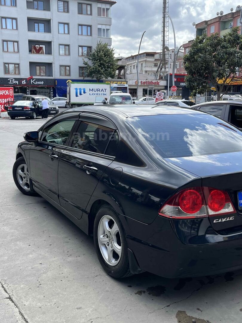 Sahibinden Honda Civic 1.6i VTEC Dream 2008 Model Kocaeli 163.500 km Siyah 7