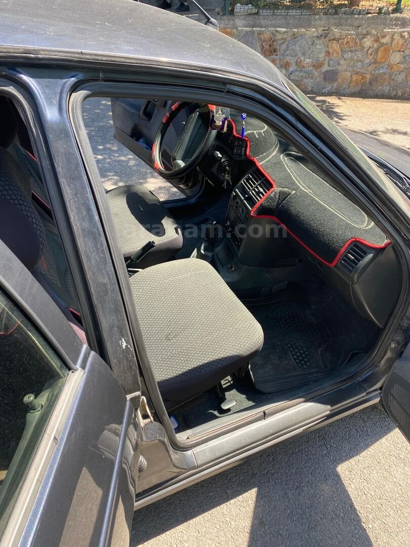 Sahibinden Lada Vega 1.6 2006 Model Aydın 282.000 km Siyah 4