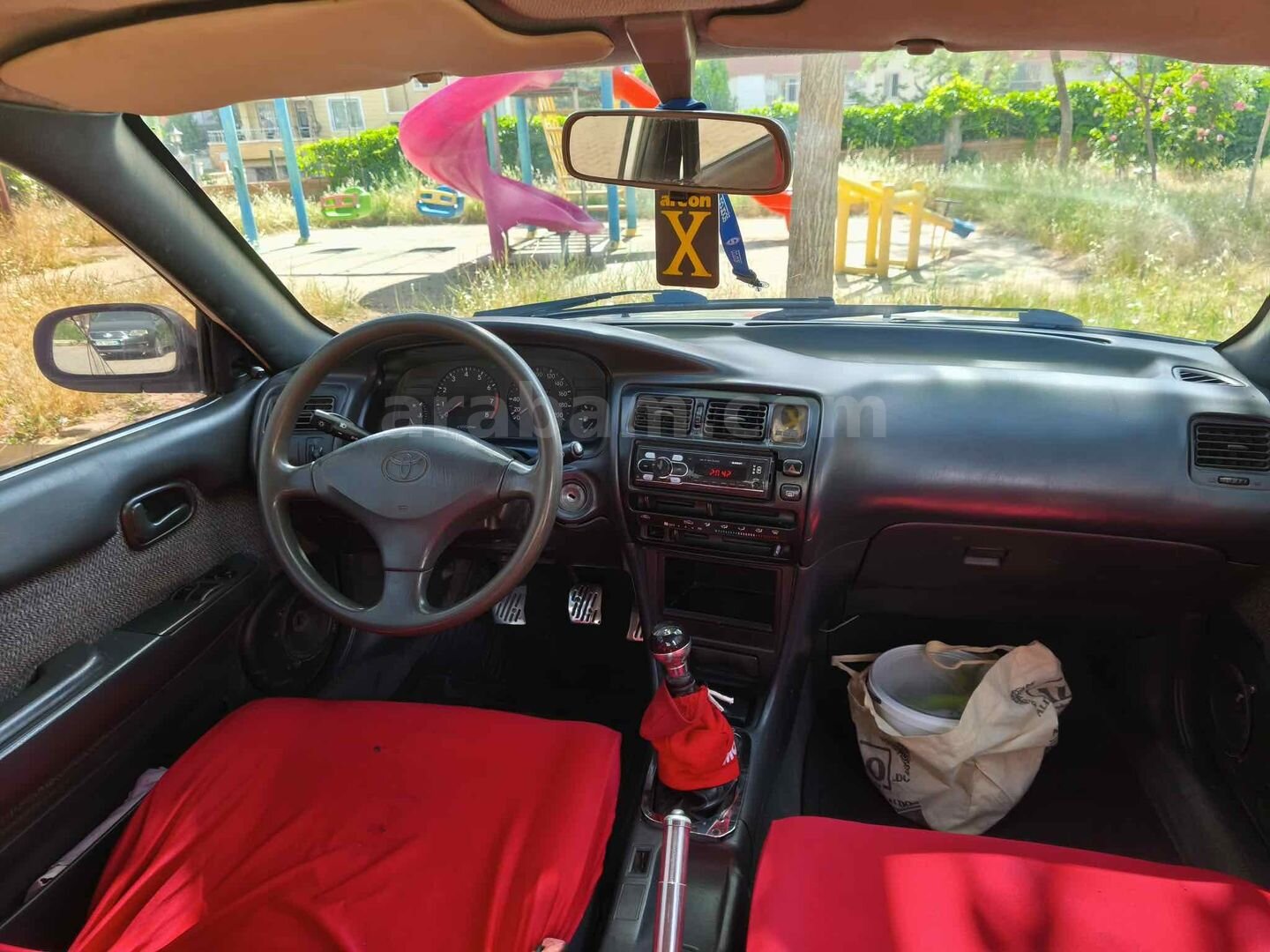 Sahibinden Toyota Corolla 1.3 XE 1998 Model Şanlıurfa 235.000 km Beyaz 7
