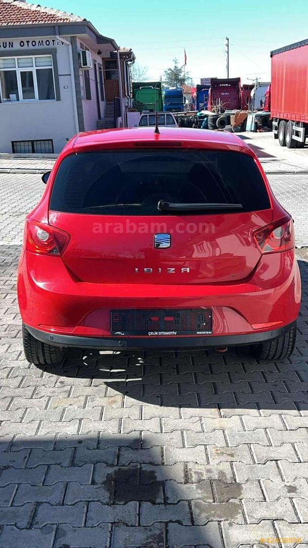 Galeriden Seat Ibiza 1.2 TSI Copa Plus 2012 Model Nevşehir 122.000 km Kırmızı 3