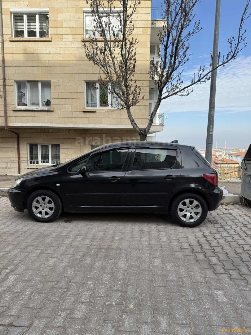 Galeriden Peugeot 307 1.6 XT 2004 Model Nevşehir 288.000 km Siyah 6
