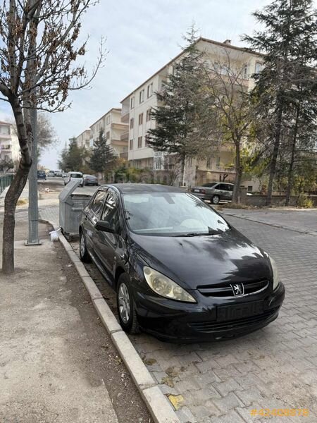 Galeriden Peugeot 307 1.6 XT 2004 Model Nevşehir 288.000 km Siyah
