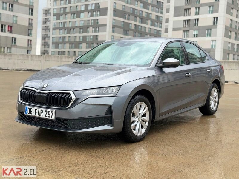 Galeriden Skoda Octavia 1.5 e-Tec Elite 2024 Model İstanbul 59.500 km Gri