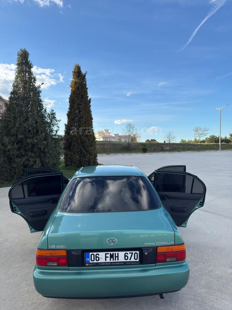 Sahibinden Toyota Corolla 1.6 XEi 1997 Model Ankara 310.000 km Yeşil 4