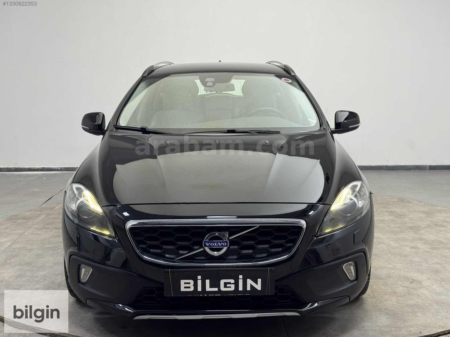 Galeriden Volvo V40 Cross Country 1.6 D Advance 2014 Model Ankara 196.000 km Siyah 1