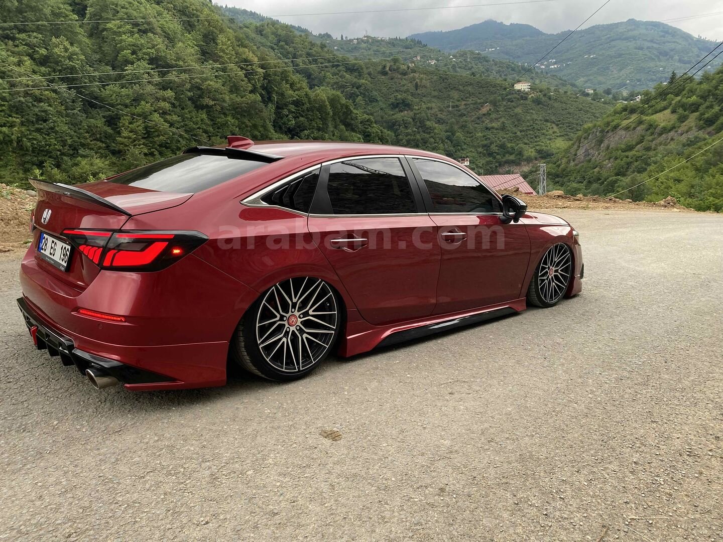 Sahibinden Honda Civic 1.5 i-VTEC Executive Plus 2023 Model Giresun 60.000 km Kırmızı 5