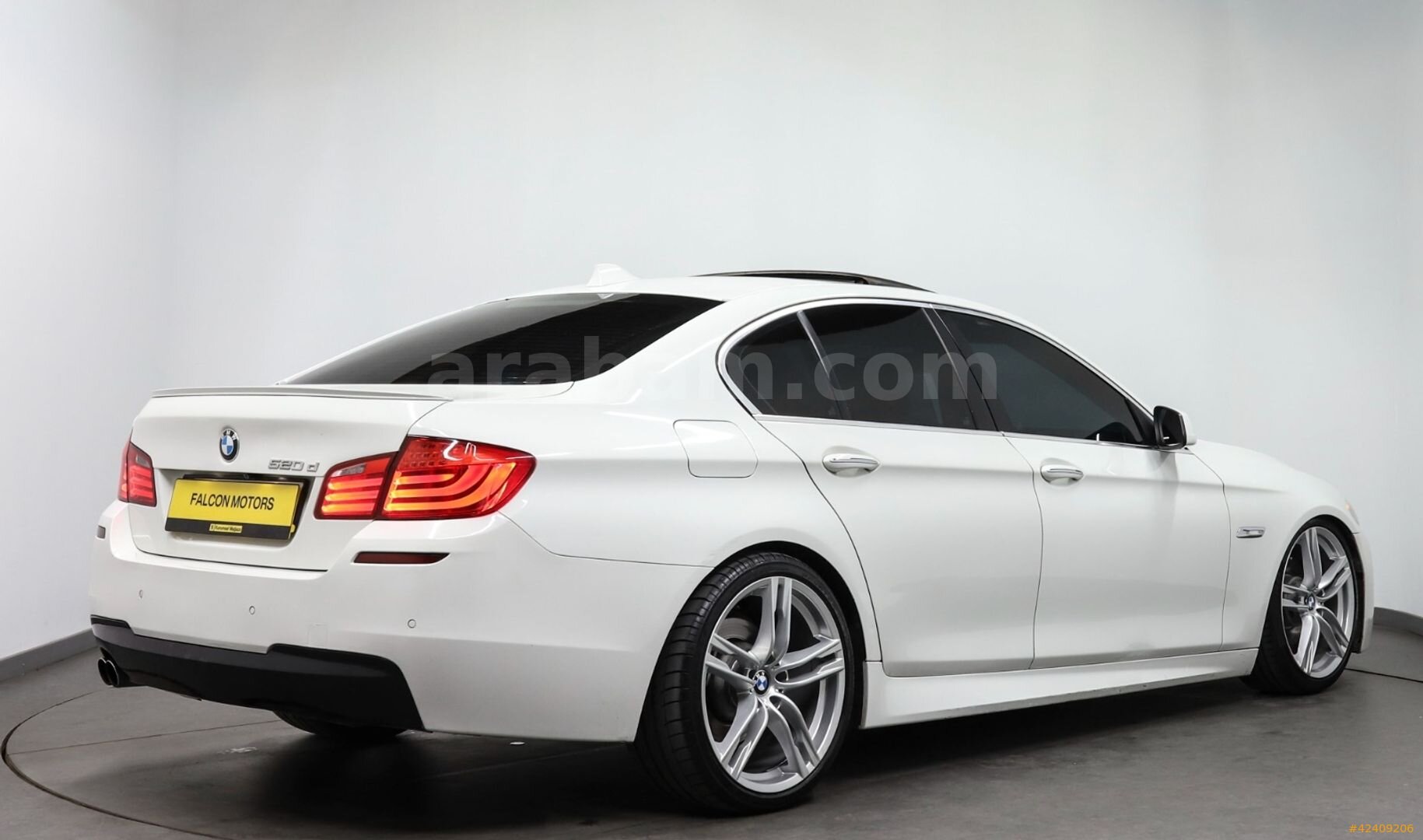 Galeriden BMW 5 Serisi 520d M Sport 2011 Model İstanbul 278.500 km Beyaz 6