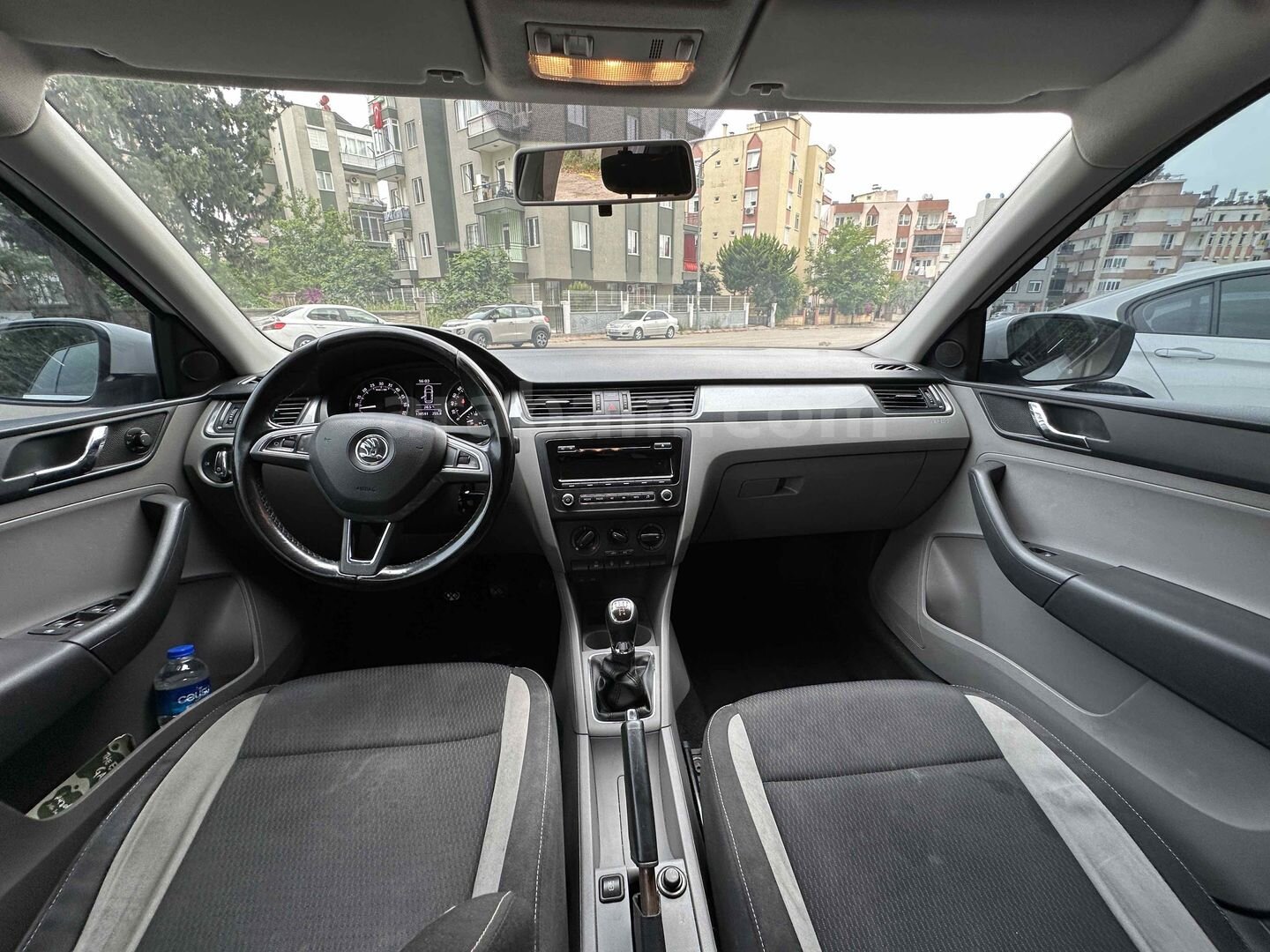 Sahibinden Skoda Rapid 1.6 CR TDI Spaceback Ambition 2014 Model Antalya 145.000 km Beyaz 7