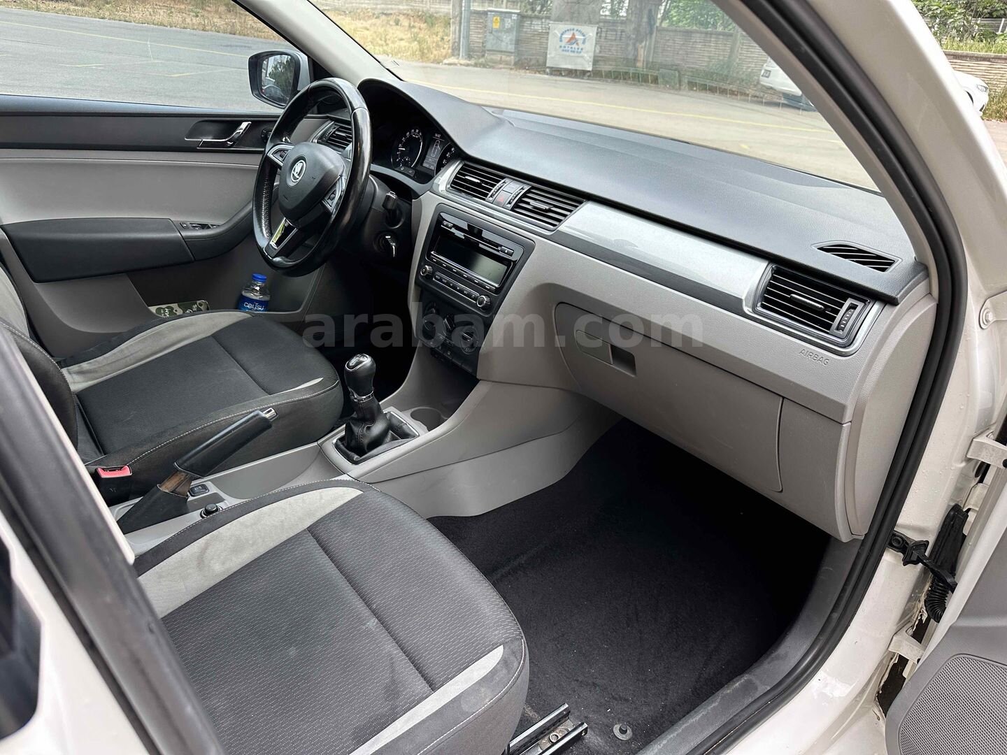 Sahibinden Skoda Rapid 1.6 CR TDI Spaceback Ambition 2014 Model Antalya 145.000 km Beyaz 6