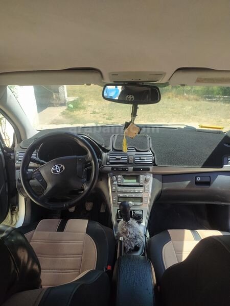Sahibinden Toyota Avensis 1.6 Comfort 2008 Model Van 452.000 km Gri (Gümüş)