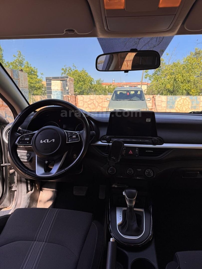 Sahibinden Kia Cerato 1.6 MPI Elegance 2022 Model Gaziantep 116.000 km Gri 5