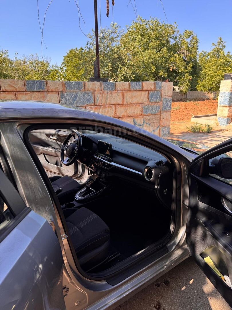 Sahibinden Kia Cerato 1.6 MPI Elegance 2022 Model Gaziantep 116.000 km Gri 6