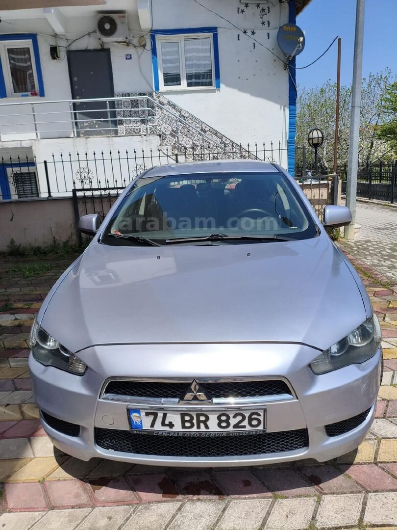 Sahibinden Mitsubishi Lancer 1.5 Invite 2008 Model Bartın 245.000 km Gri (Gümüş) 4