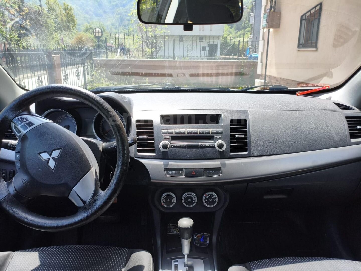 Sahibinden Mitsubishi Lancer 1.5 Invite 2008 Model Bartın 245.000 km Gri (Gümüş) 5