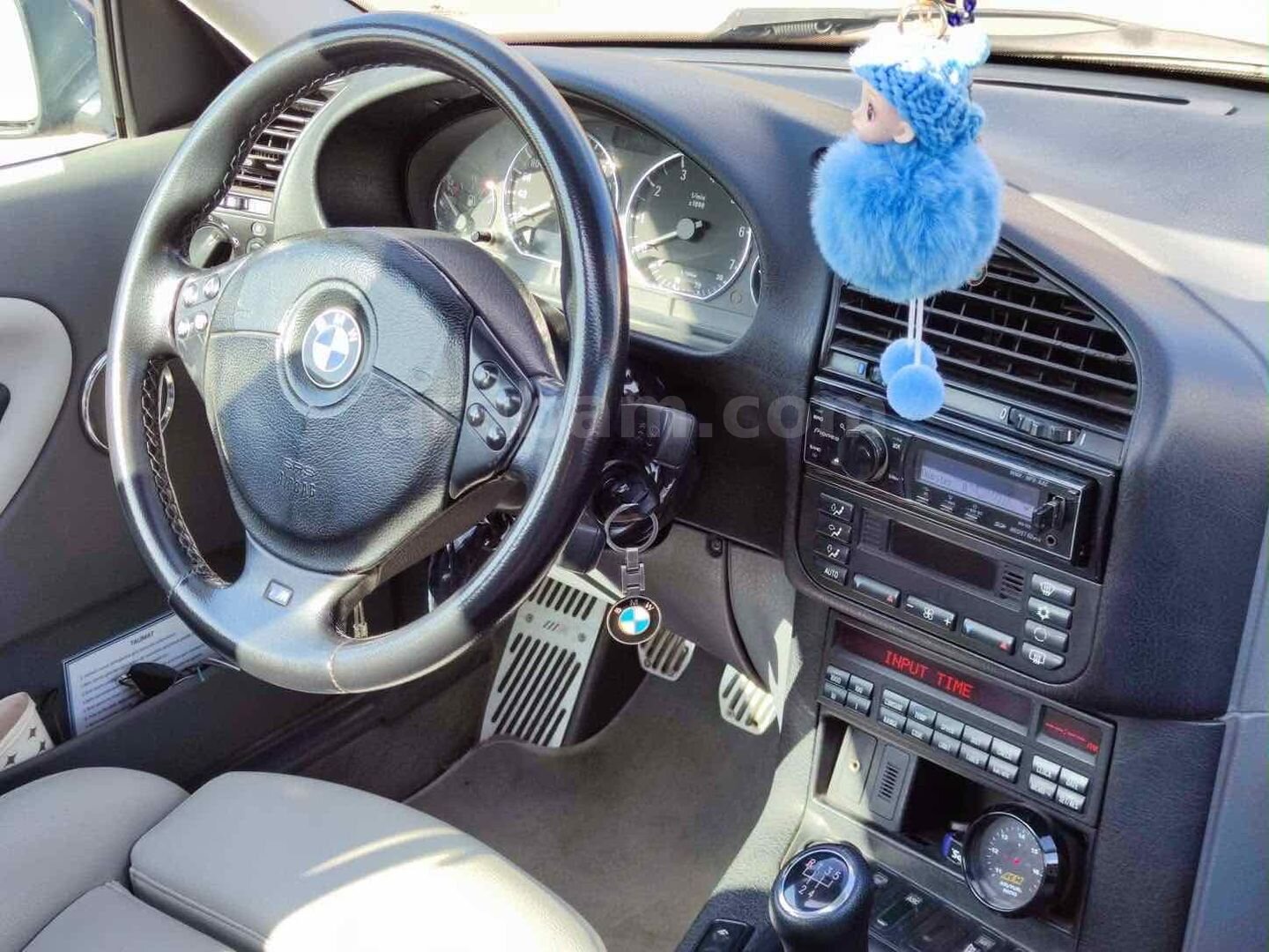 Sahibinden BMW 3 Serisi 328i Standart 1997 Model Konya 321.000 km Lacivert 5
