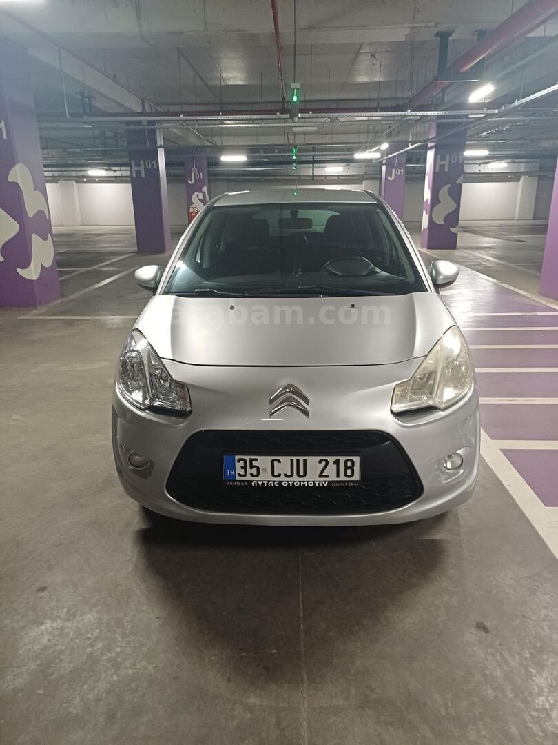 Sahibinden Citroen C3 1.4 HDi Confort 2010 Model İzmir 190.000 km Gri (Gümüş) 5