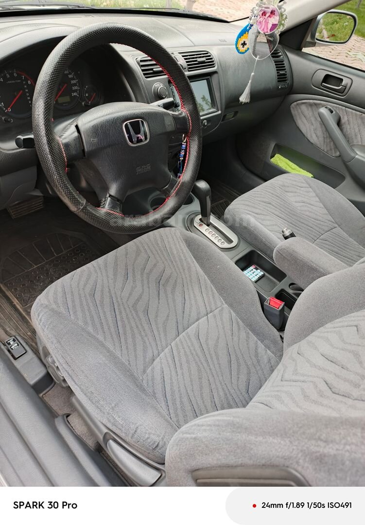 Sahibinden Honda Civic 1.6i VTEC LS 2003 Model Konya 251.000 km Gri (Gümüş) 7