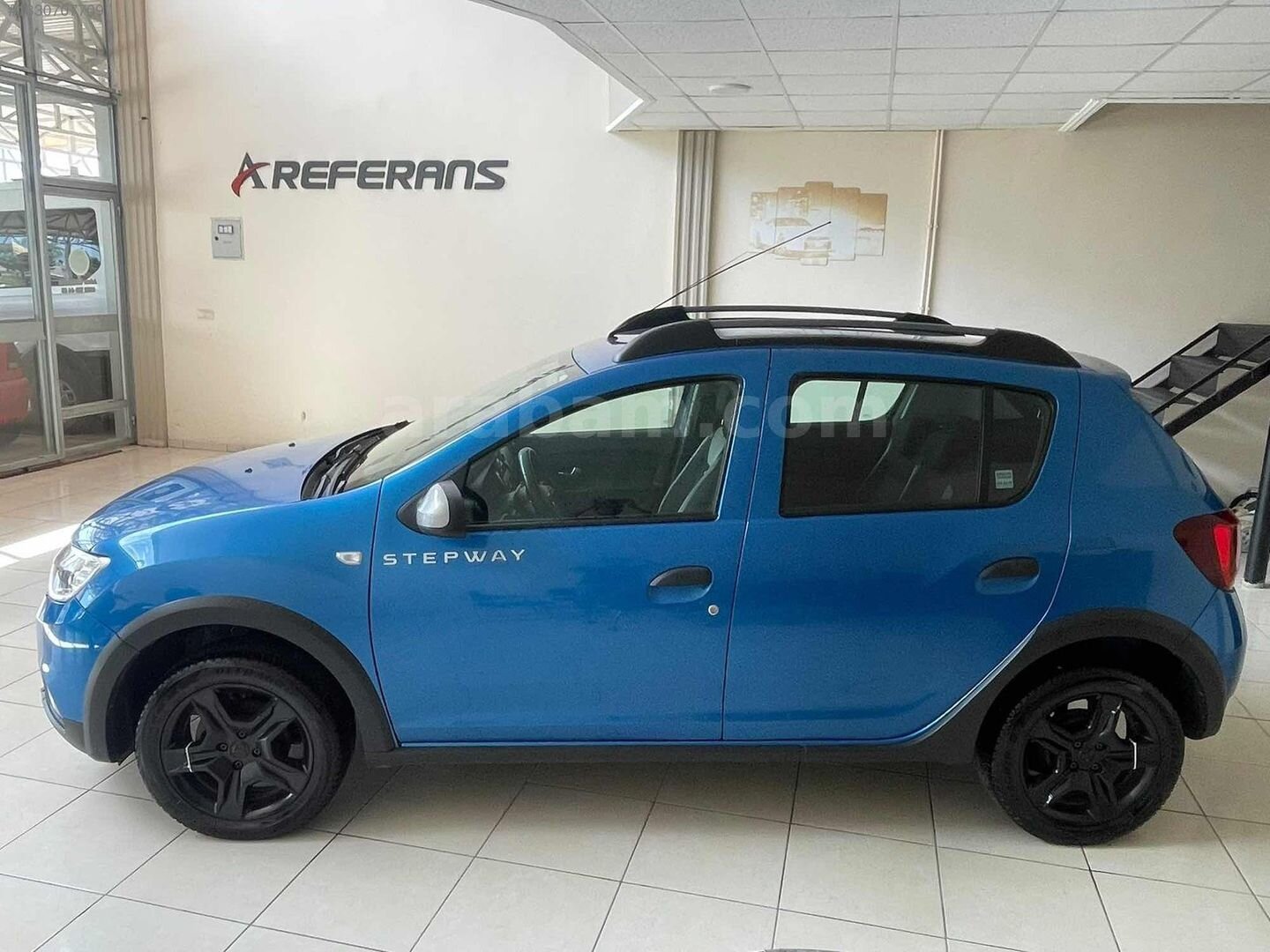 Galeriden Dacia Sandero 1.5 BlueDCI Stepway 2020 Model Erzincan 240.000 km Mavi 5